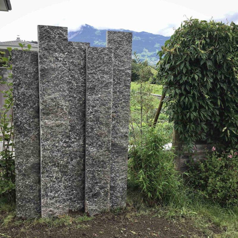29926_Granitstehlen_Sichtschutz_Granit-3