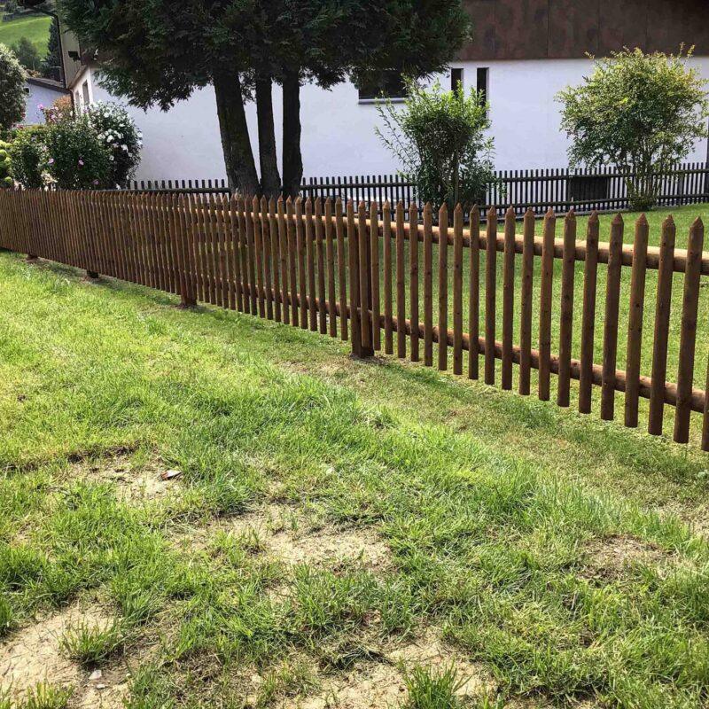 35678_Palisadenzaun_Zaeune_Holz-2