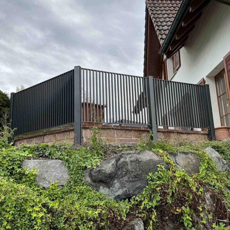 502076_Brix-Latten-INQUER_Zaeune_Aluminium-3